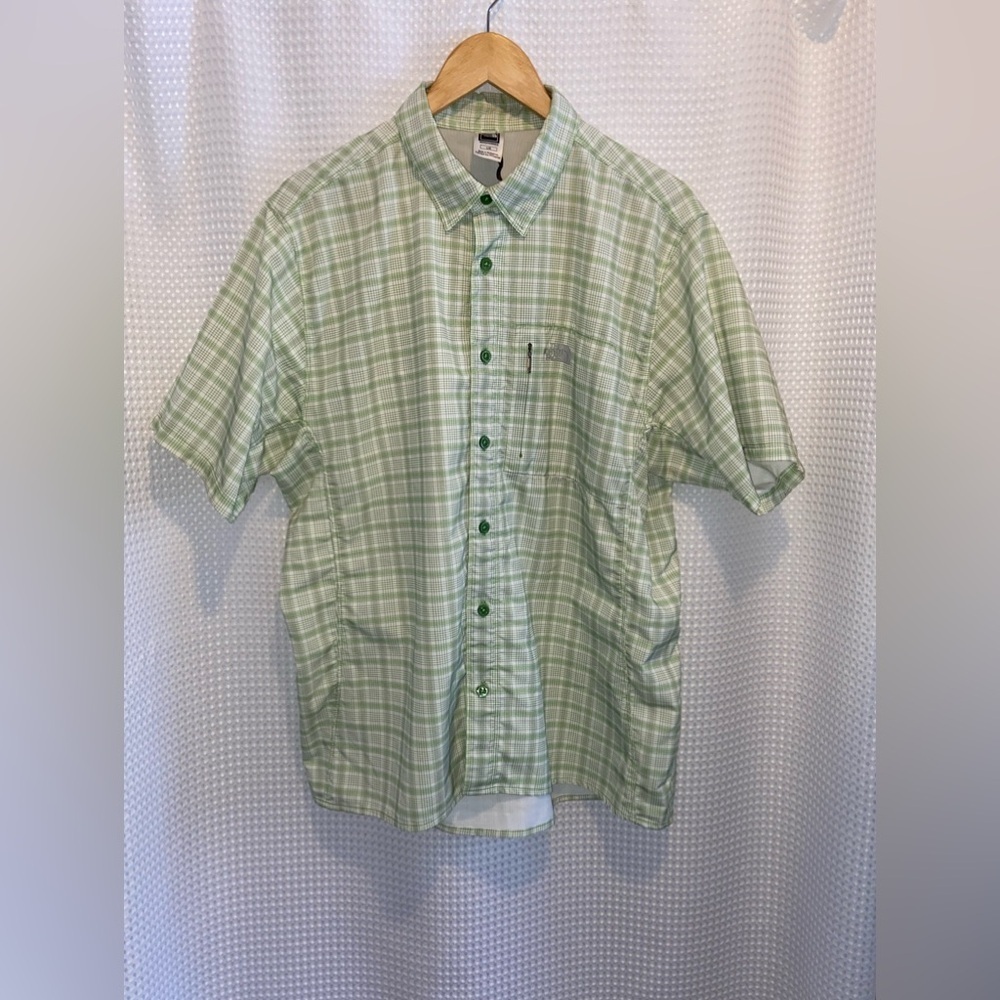 2/60$ Men’s THE NORTH‎ FACE plaid short sleeves buttoned shirt size Large